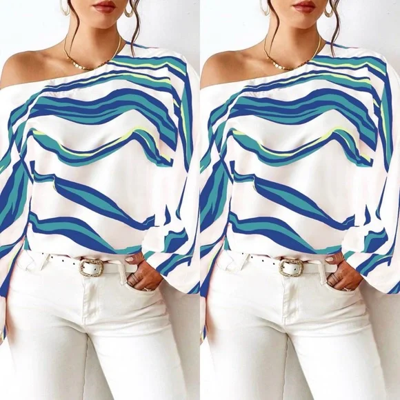 #18 Blue Wave Stripe Blouse-NWT🏷️ - Picture 2 of 3